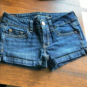 American Eagle Outfitters Blue Jean Shorts Relaxed Fit - Size 2